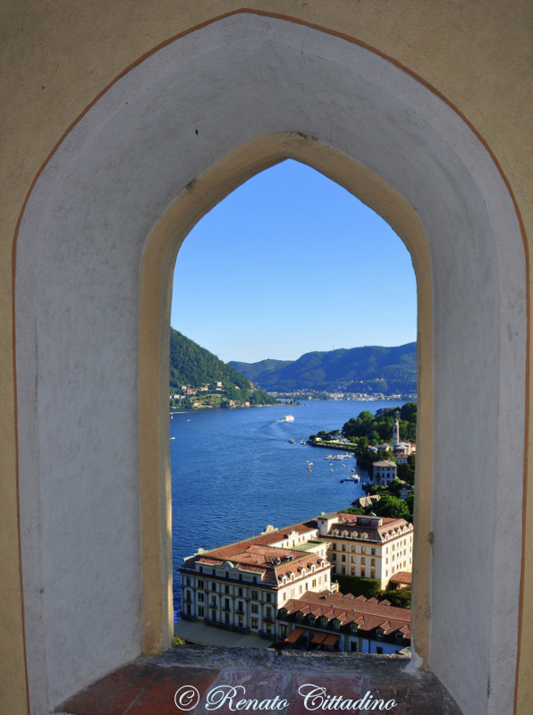 In cornice